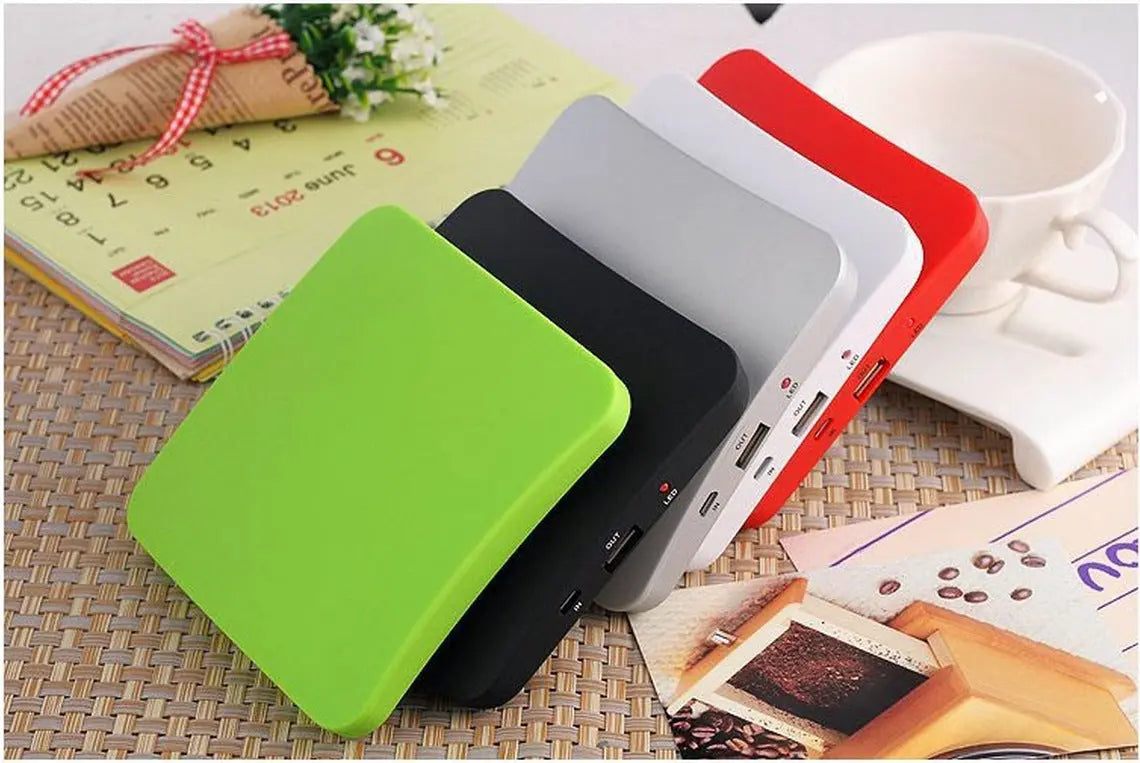 Cargador Portátil Solar con Ventosa (Power Bank 5200mAh) Mercancía Internacional